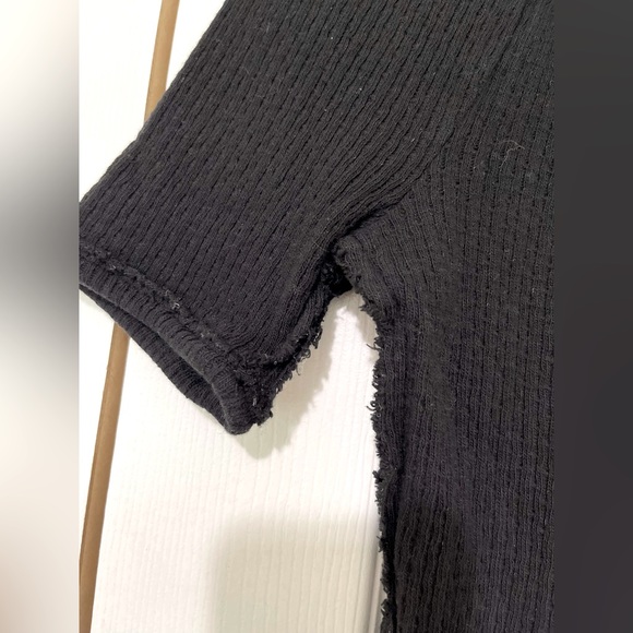 ✨ NWT WE THE FREE TOP SIZE XS ✨ - Picture 5 of 8